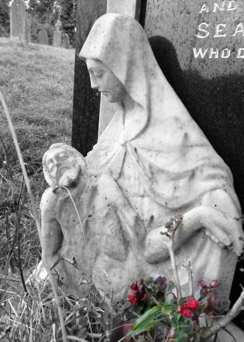 Graveart_Mary